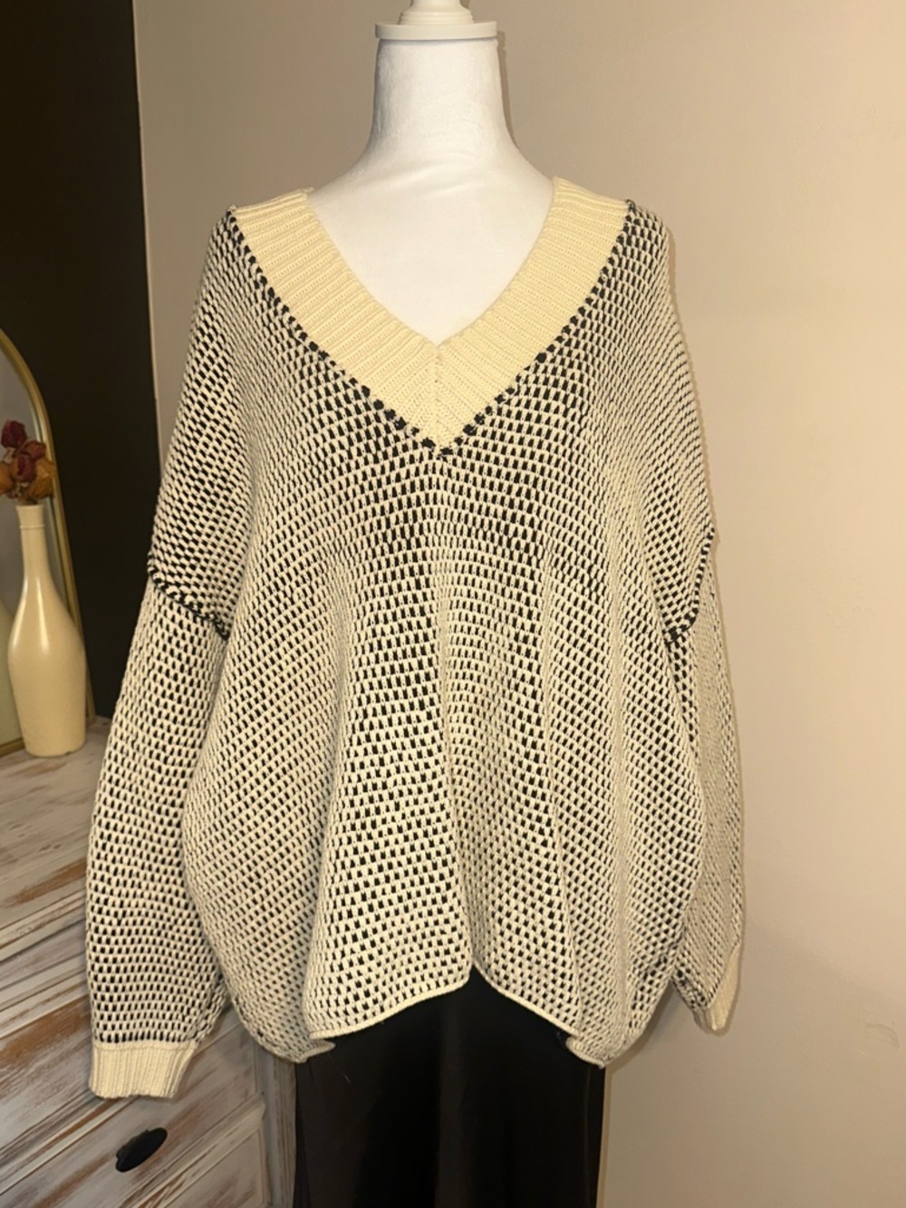 Altar'd State V-Neck Sweater - Cream and Black